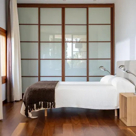 Seixanta Вілла Порт-де-Польєнса